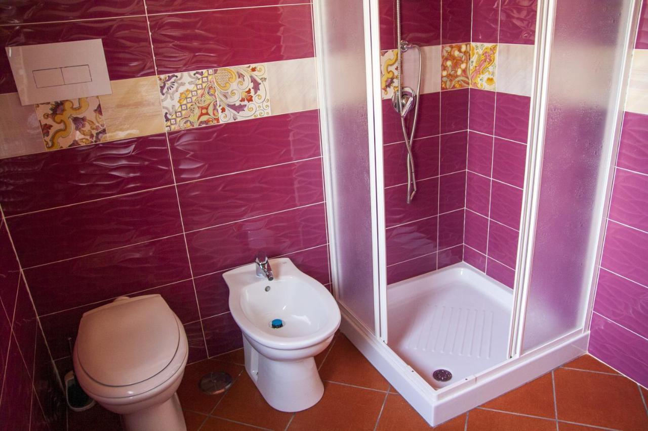 La Casa Sulla Collina Bed & Breakfast Altavilla Silentina Bagian luar foto